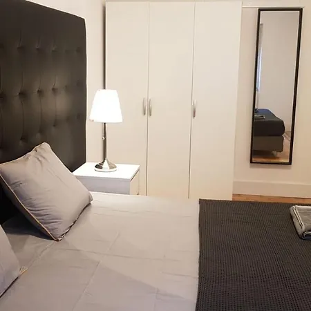 Greater Lisbon Cozy 2b - Odivelas Appartement *